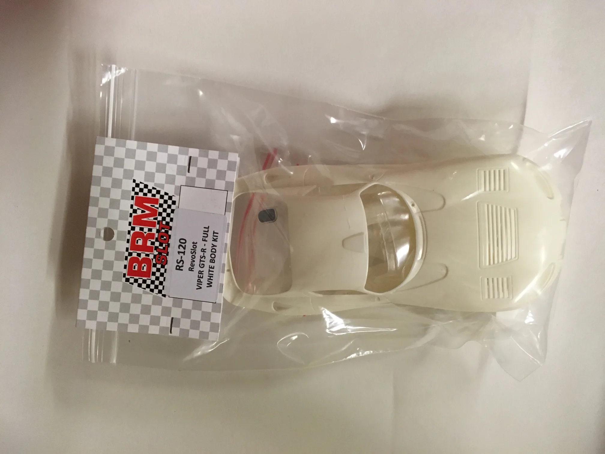 RS-120  RevoSlot Viper GTS-R  White Body Kit