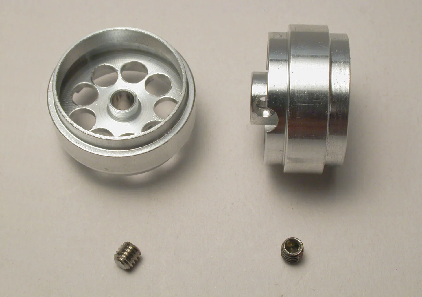 SC-4019 “Profile“ Design for 3mm. Axle. M3 screw SC-4019 “Profile“ Design for 3mm. Axle. M3 screw
