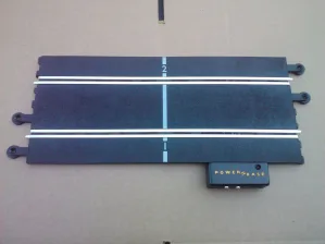 C8014 Scalextric "Classic" Powerbase                   trkbx12